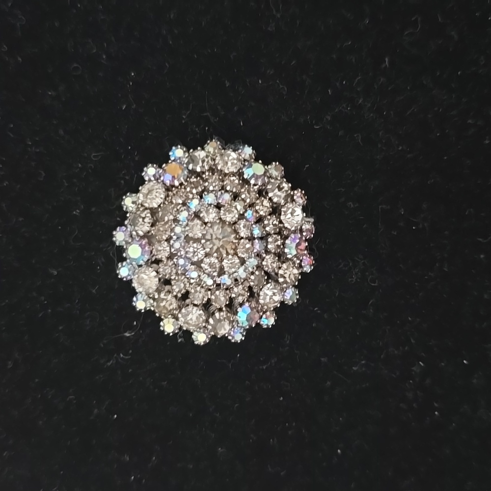 Vintage Weiss Large Elegant Aurora Borealis Crystal Brooch - Picture 4 of 9